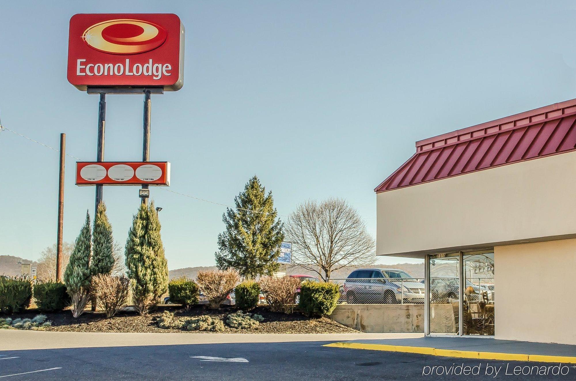 Econo Lodge Northeast Reading Eksteriør billede